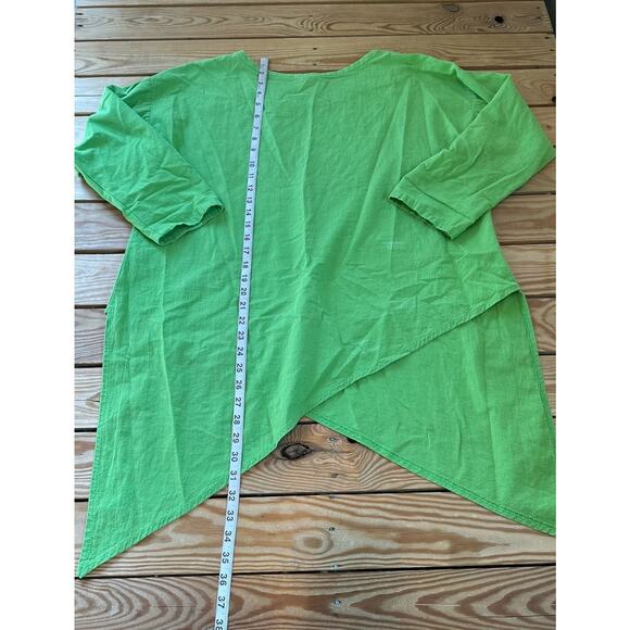 B’gauze Shark Bite Hem Top Size 1 (US Small) 100% Gauzy Cotton Women’s Green - Picture 5 of 8